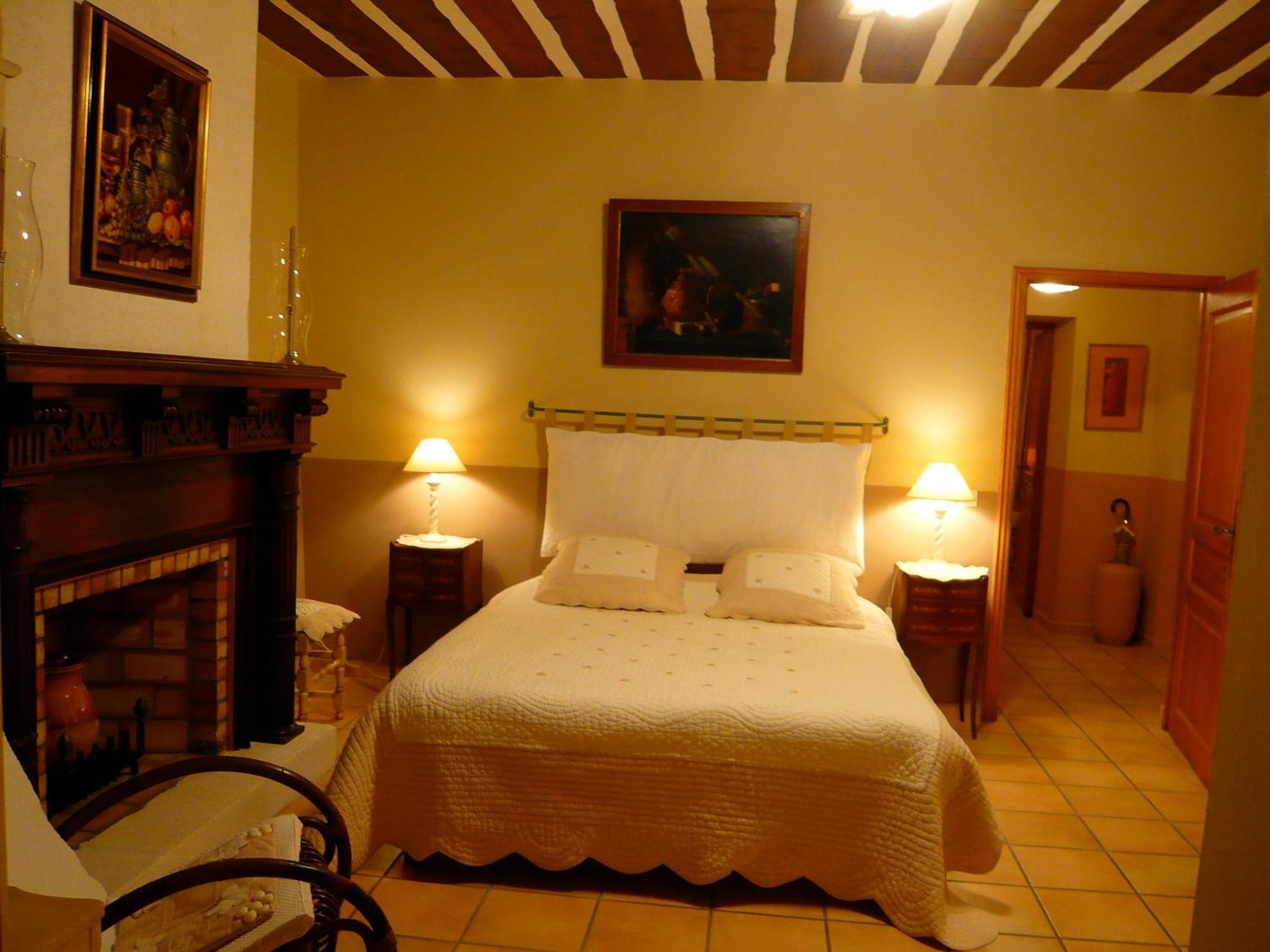 Saint-Rémy-de-ProvenceMas Alpilles Soleilアパートメント エクステリア 写真