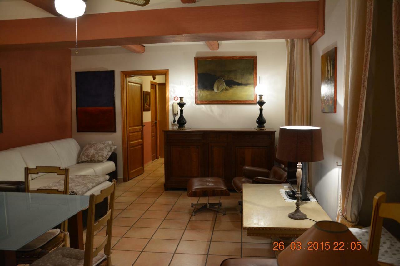 Saint-Rémy-de-ProvenceMas Alpilles Soleilアパートメント エクステリア 写真